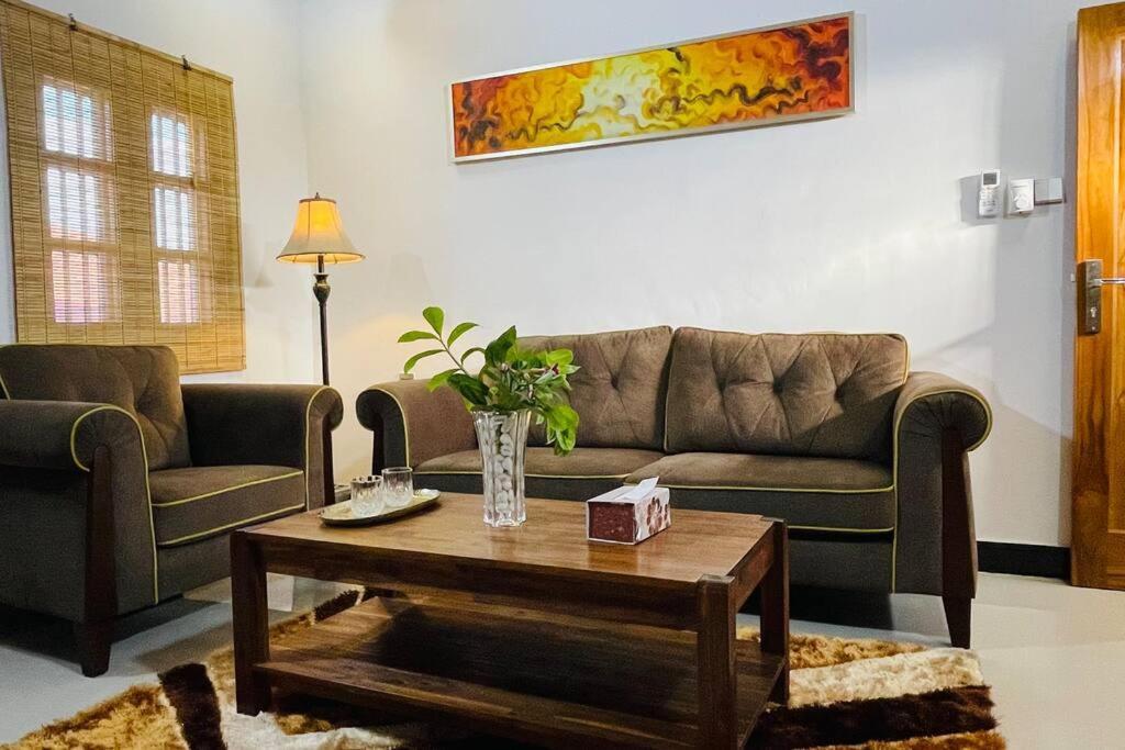 A Luxury Duplex In Dili City, Timor-Leste Экстерьер фото